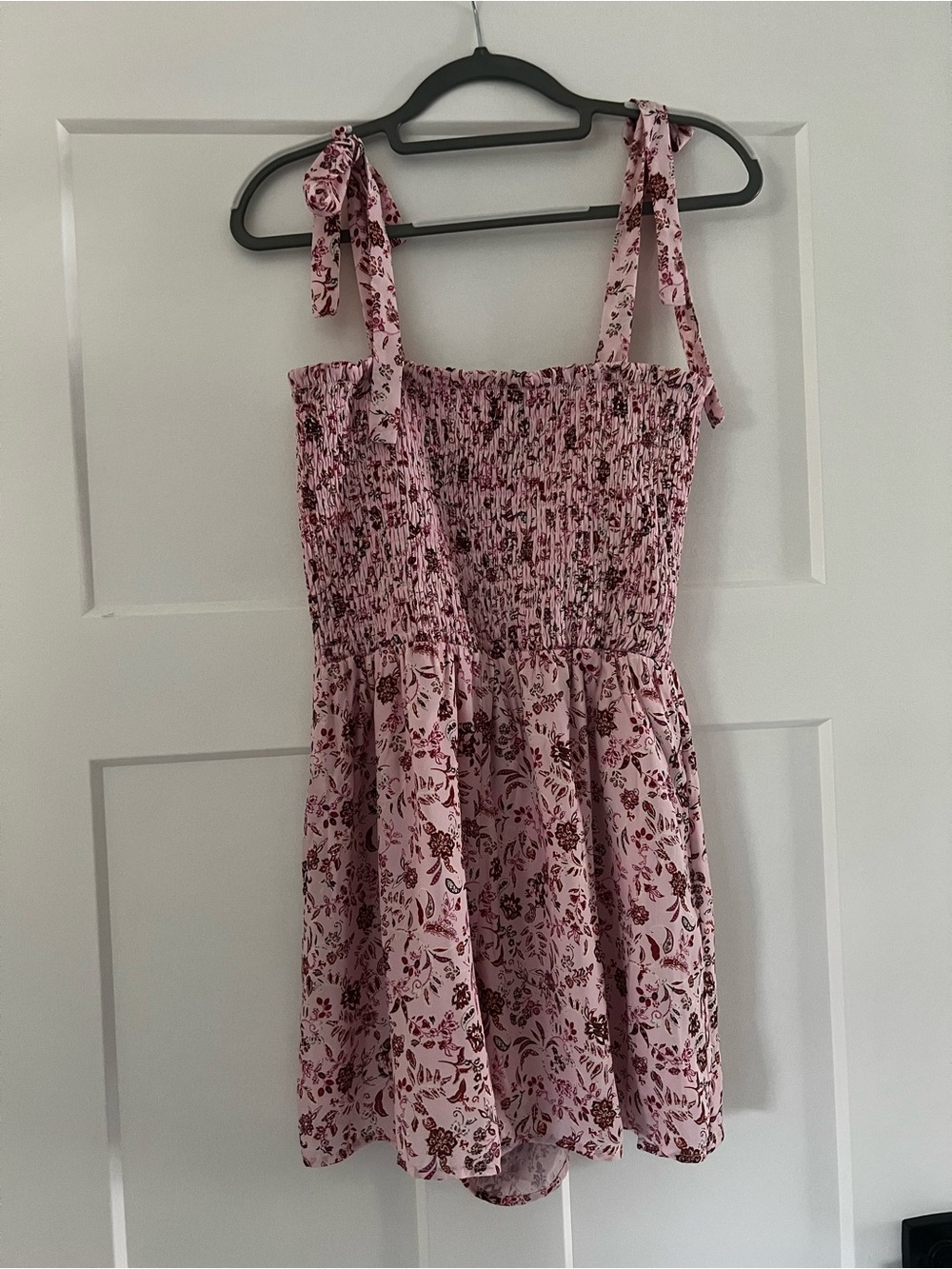 NWT Francesca’s Floral Romper